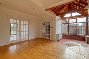 Entrance Hall- click for photo gallery